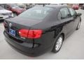 Black - Jetta SE Sedan Photo No. 9