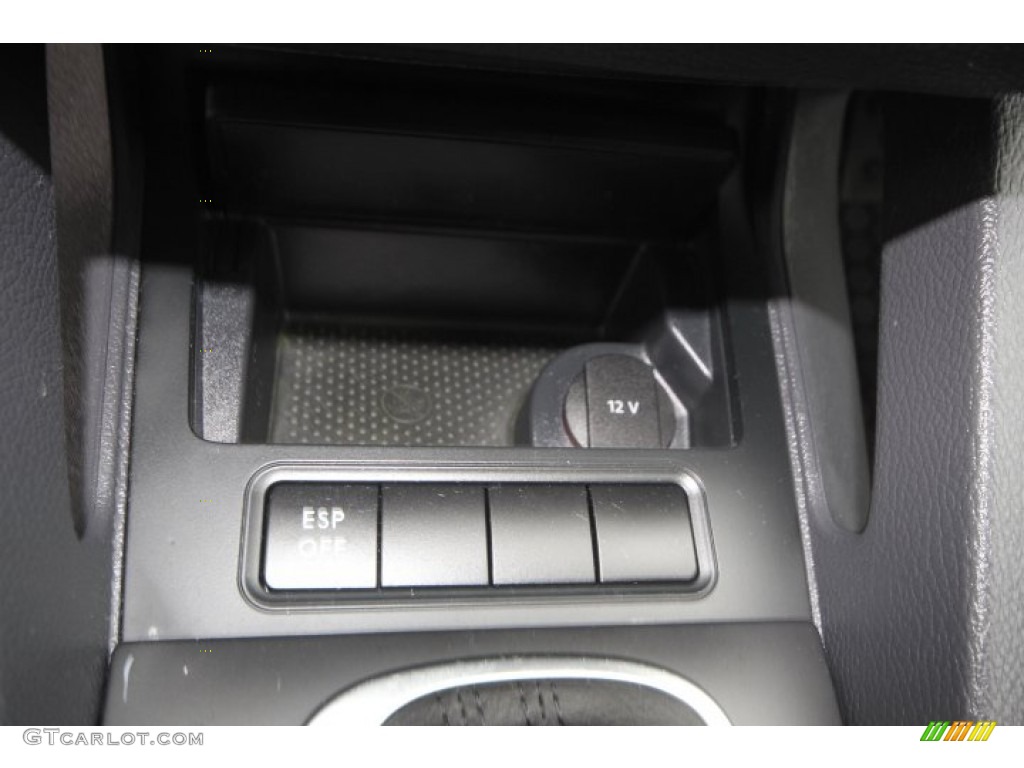 2009 GTI 4 Door - United Grey Metallic / Interlagos Black Cloth photo #16