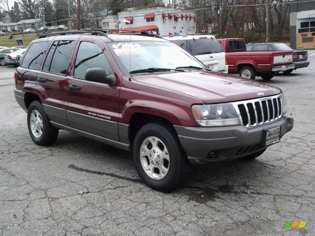 2003 Grand Cherokee Laredo 4x4 - Dark Garnet Red Pearl / Sandstone photo #2