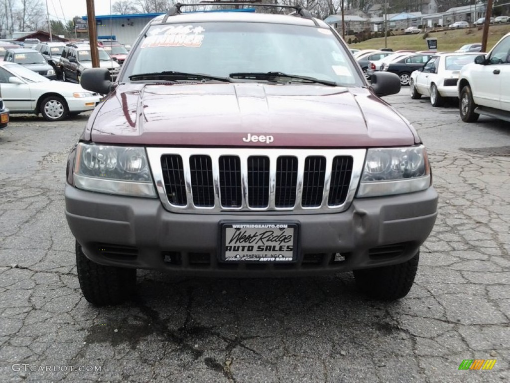 2003 Grand Cherokee Laredo 4x4 - Dark Garnet Red Pearl / Sandstone photo #4