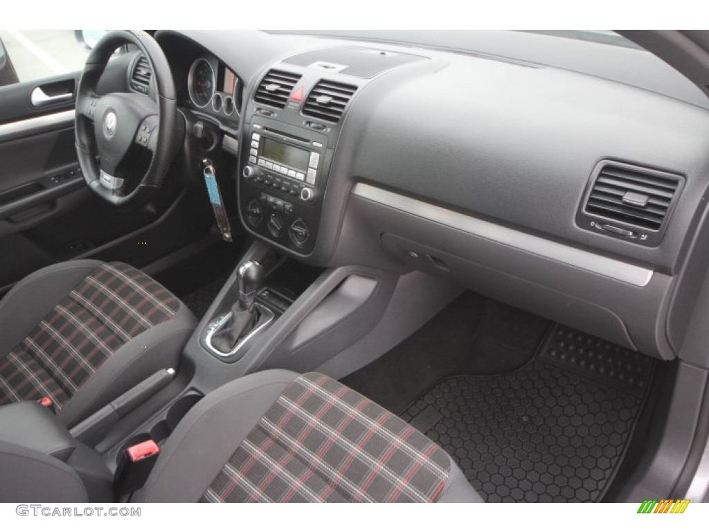 2009 GTI 4 Door - United Grey Metallic / Interlagos Black Cloth photo #32