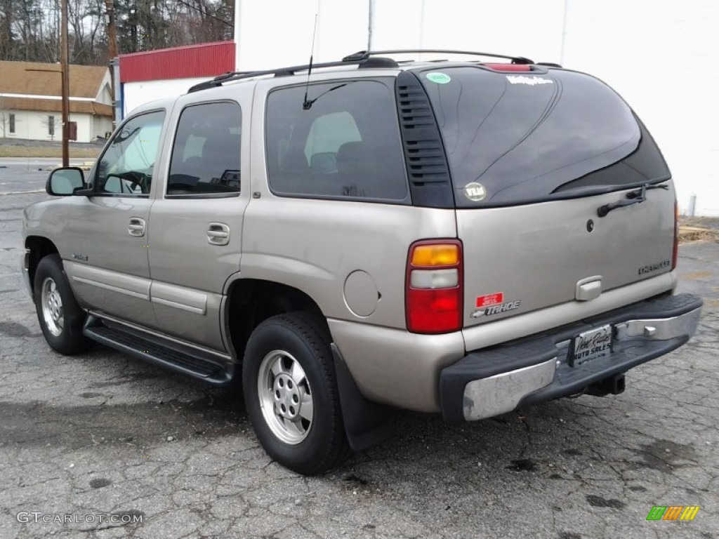 2001 Tahoe LT 4x4 - Light Pewter Metallic / Tan/Neutral photo #10
