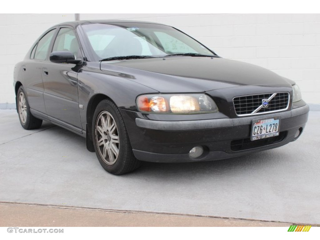 2004 S60 2.5T - Black Sapphire Metallic / Taupe/Light Taupe photo #1