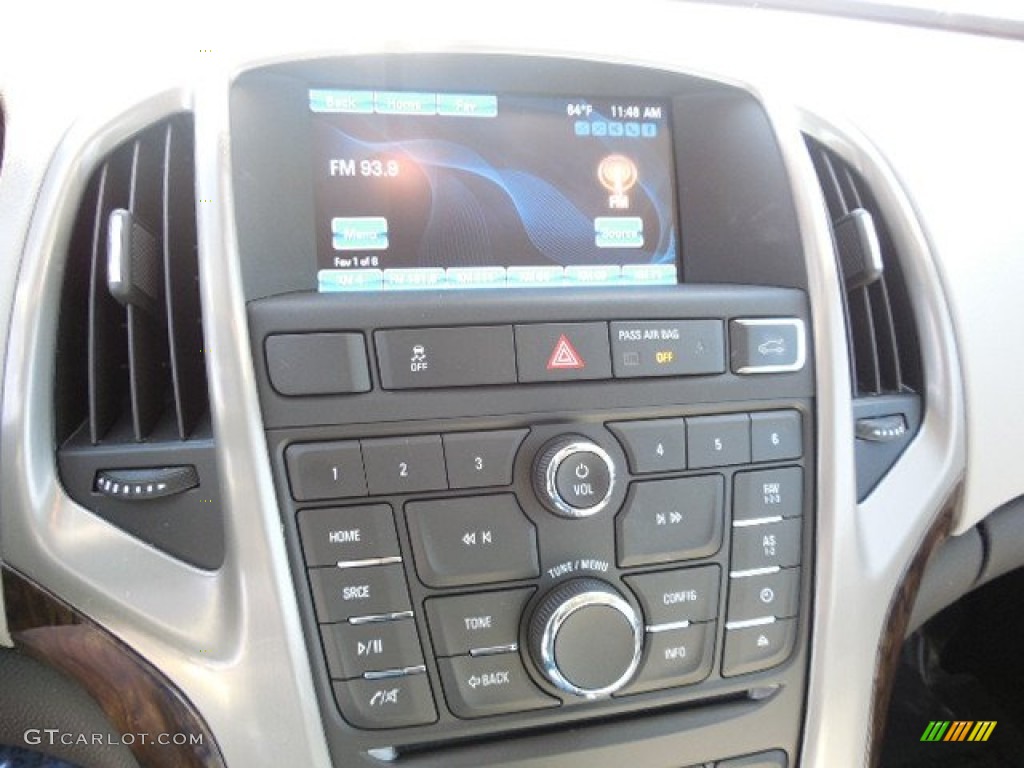 2013 Buick Verano FWD Controls Photo #89293462