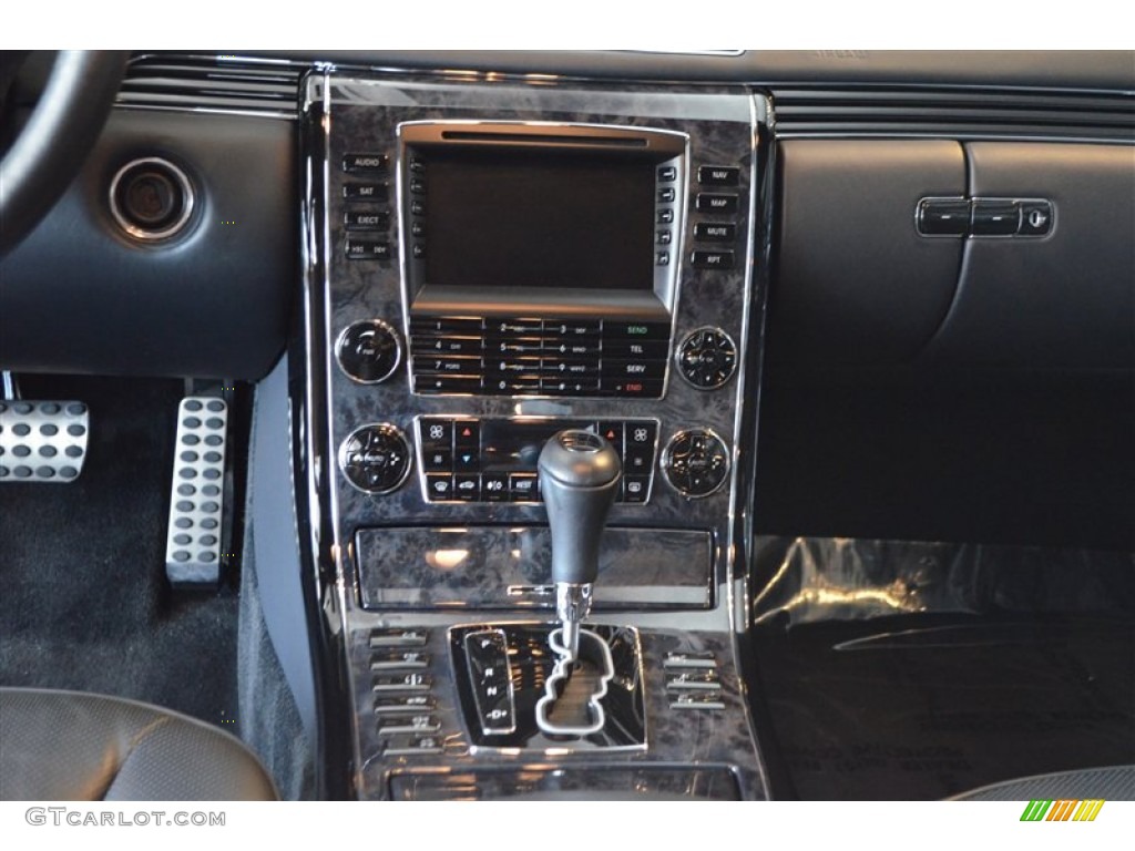 2010 Maybach 57 S Controls Photo #89293590