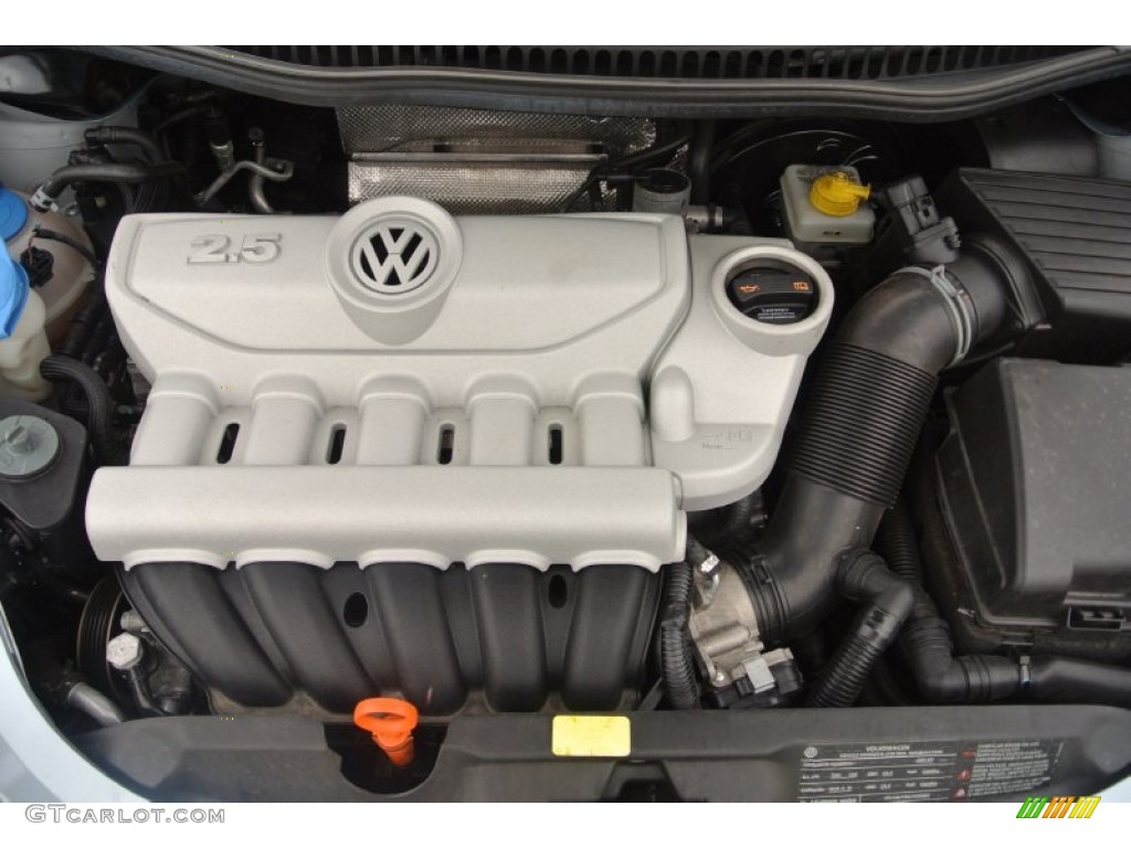 2009 Volkswagen New Beetle 2.5 Coupe Engine Photos