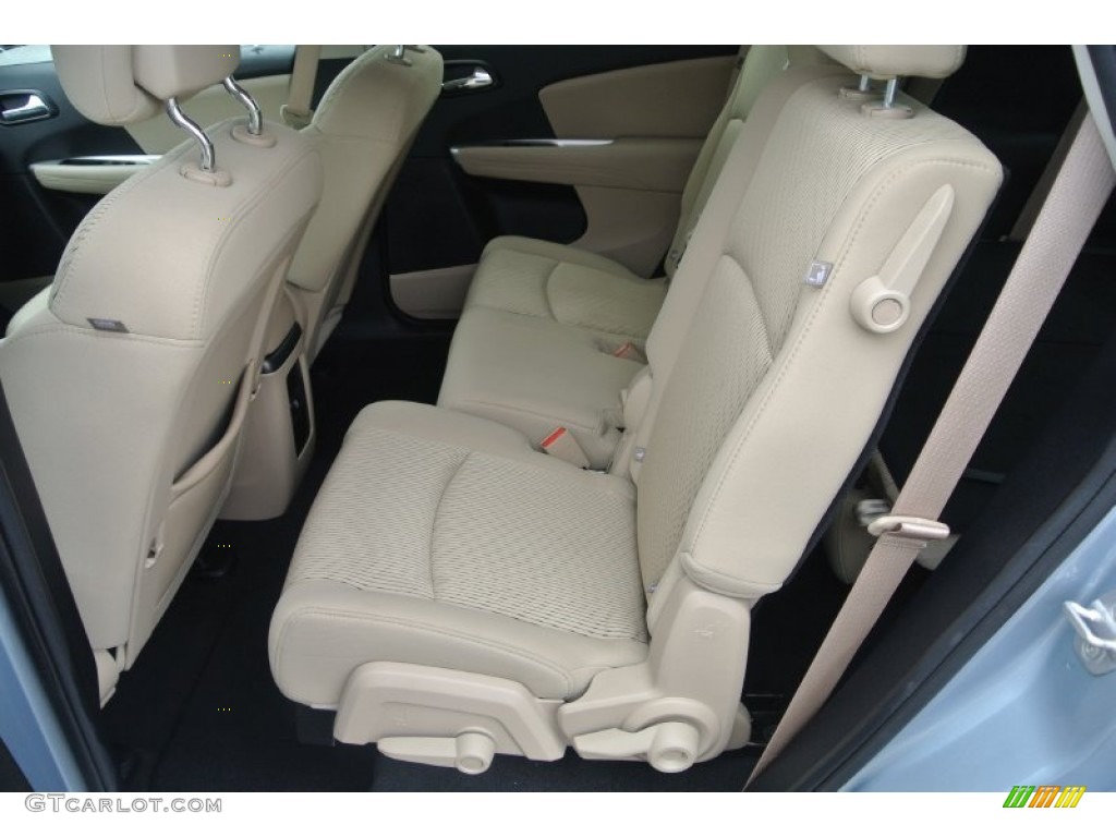 2013 Journey SXT - Winter Chill Pearl / Black/Light Frost Beige photo #17