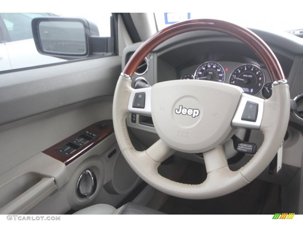2009 Jeep Commander Overland Dark Slate Gray/Light Graystone Steering Wheel Photo #89297850