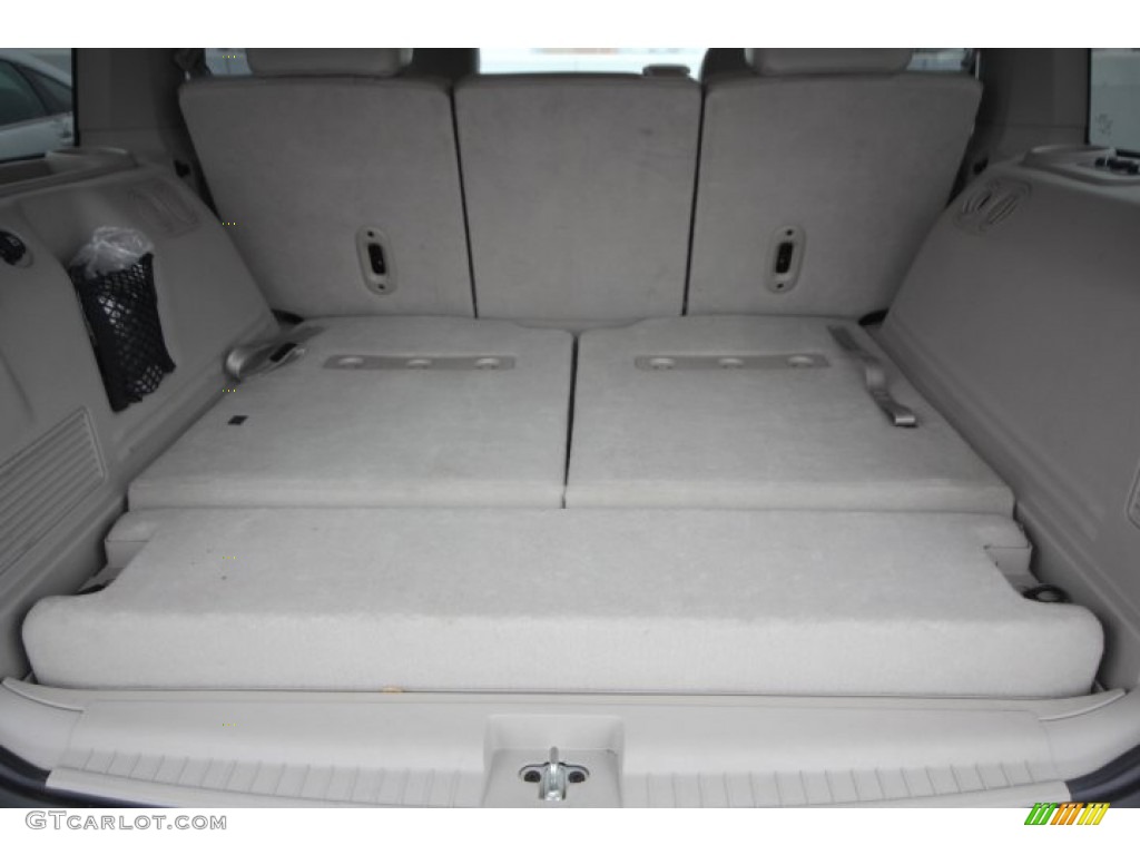 2009 Jeep Commander Overland Trunk Photo #89297865