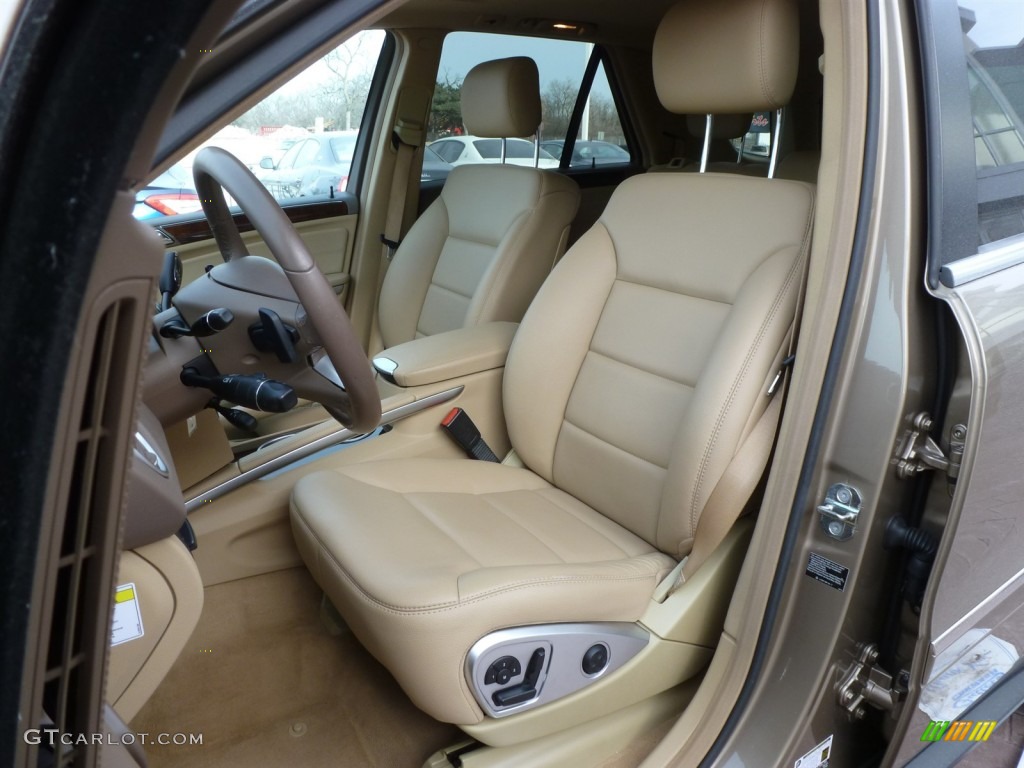 2010 Mercedes-Benz ML 350 4Matic Front Seat Photos