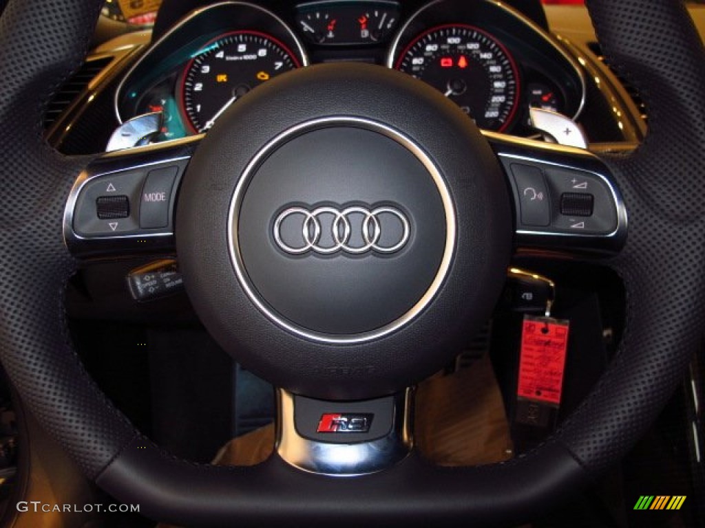 2014 Audi R8 Spyder V10 Controls Photo #89300385