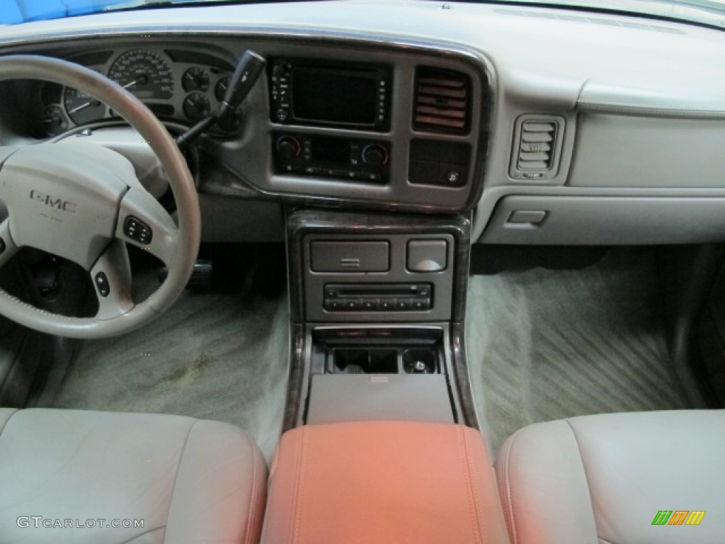 2004 Yukon XL Denali AWD - Onyx Black / Stone Gray photo #31