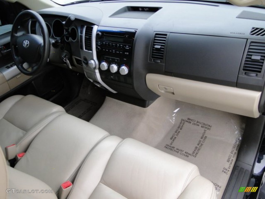 2008 Tundra SR5 CrewMax 4x4 - Black / Beige photo #32