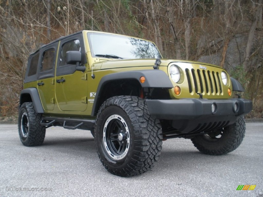 2007 Wrangler Unlimited X 4x4 - Rescue Green Metallic / Dark Slate Gray/Medium Slate Gray photo #1