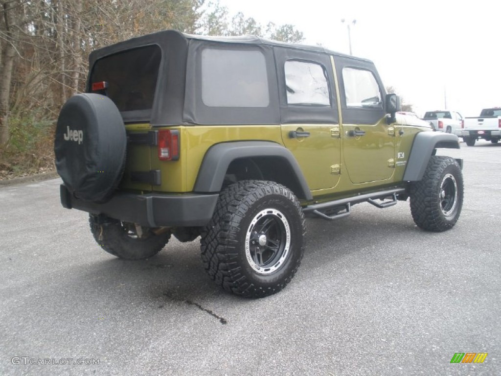 2007 Wrangler Unlimited X 4x4 - Rescue Green Metallic / Dark Slate Gray/Medium Slate Gray photo #3