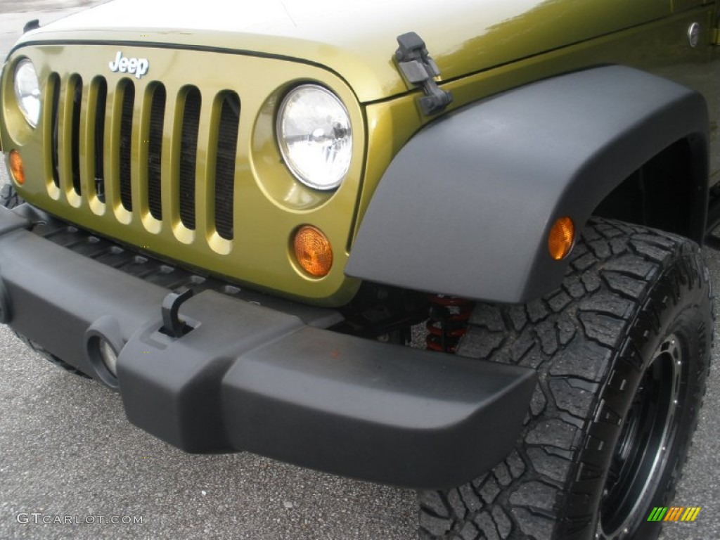 2007 Wrangler Unlimited X 4x4 - Rescue Green Metallic / Dark Slate Gray/Medium Slate Gray photo #9