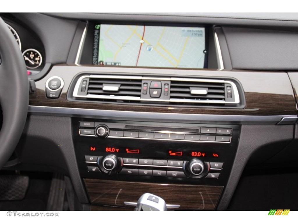 2013 BMW 7 Series 750Li xDrive Sedan Controls Photo #89306378