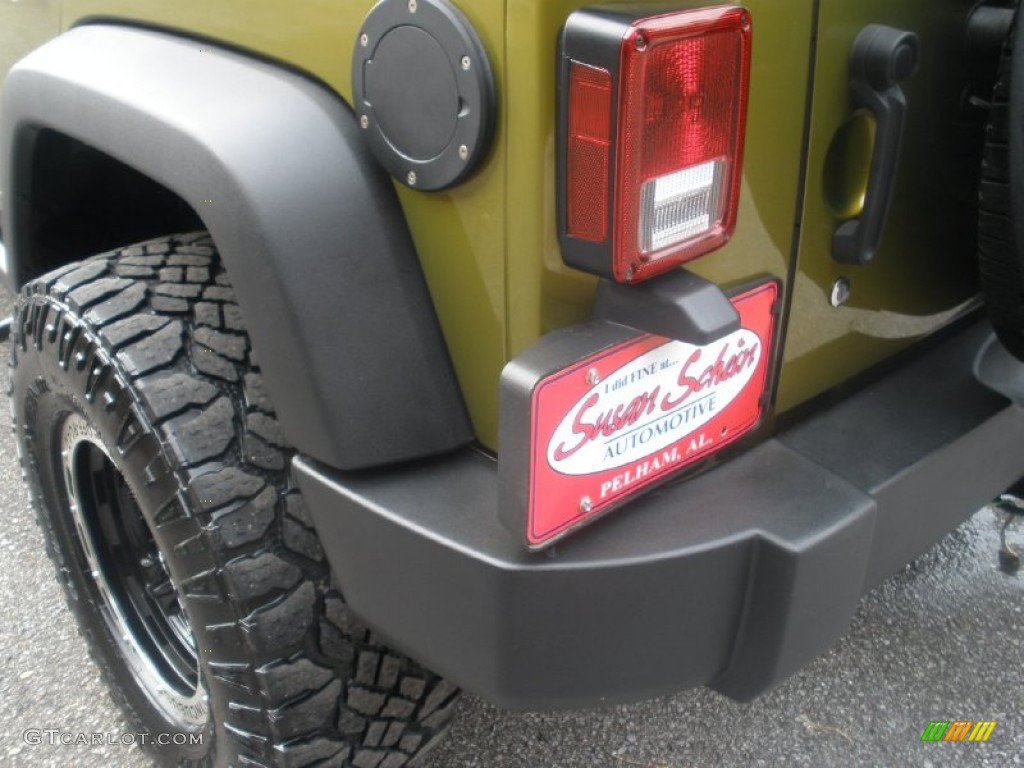 2007 Wrangler Unlimited X 4x4 - Rescue Green Metallic / Dark Slate Gray/Medium Slate Gray photo #15