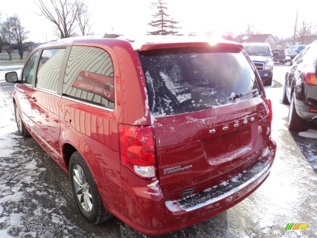 2014 Grand Caravan SXT - Redline 2-Coat Pearl / Black/Light Graystone photo #3