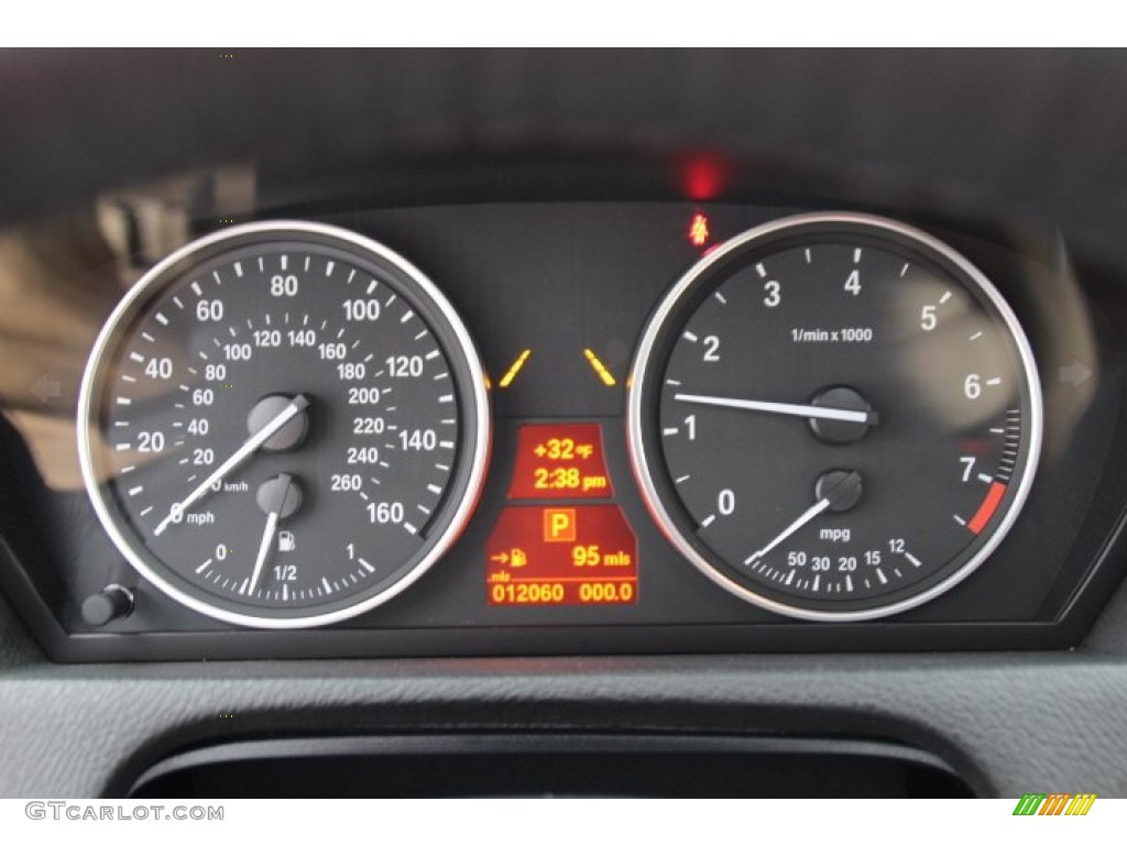 2013 X5 xDrive 50i - Orion Silver Metallic / Sand Beige photo #18