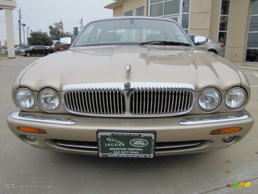 2000 XJ Vanden Plas - Topaz Metallic / Ivory photo #6