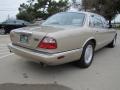 Topaz Metallic - XJ Vanden Plas Photo No. 11