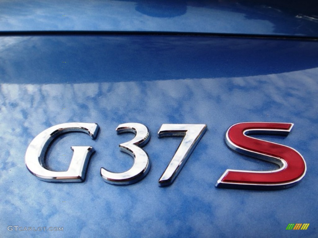 2013 Infiniti G 37 Journey Coupe Marks and Logos Photos