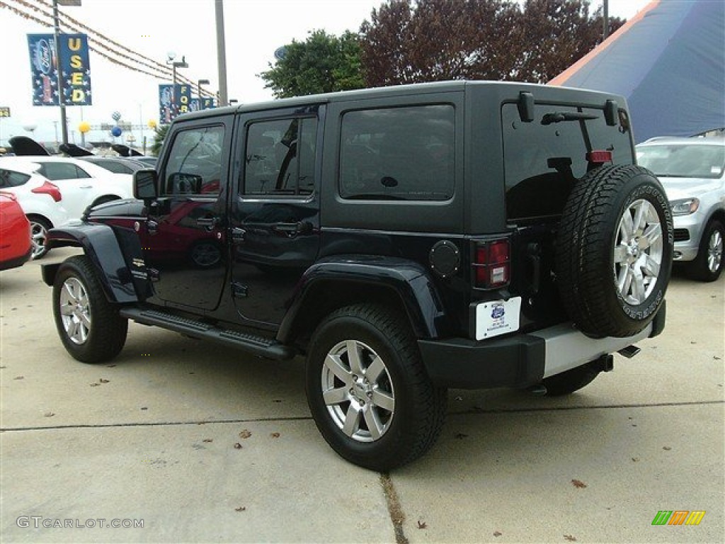 2013 Wrangler Unlimited Sahara 4x4 - True Blue Pearl / Black photo #3