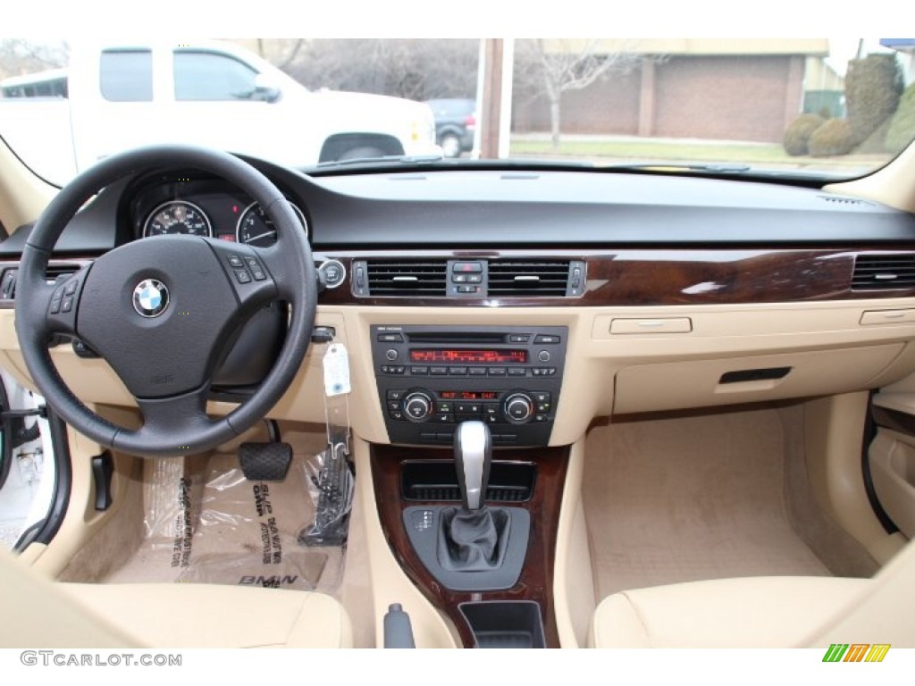 2010 3 Series 328i xDrive Sedan - Alpine White / Beige photo #13