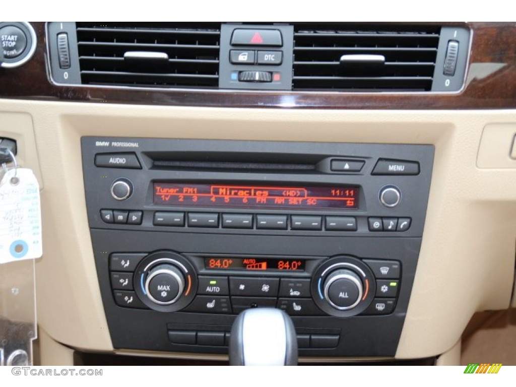 2010 3 Series 328i xDrive Sedan - Alpine White / Beige photo #14