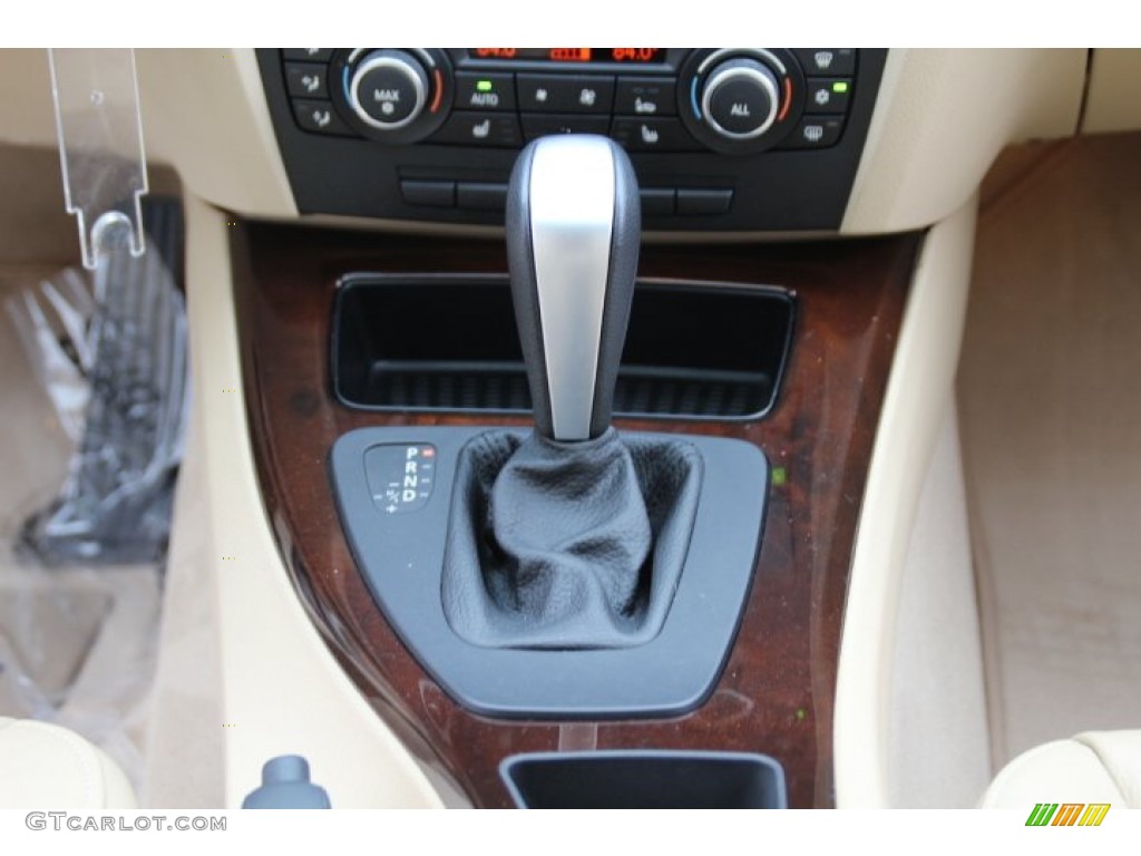 2010 3 Series 328i xDrive Sedan - Alpine White / Beige photo #15