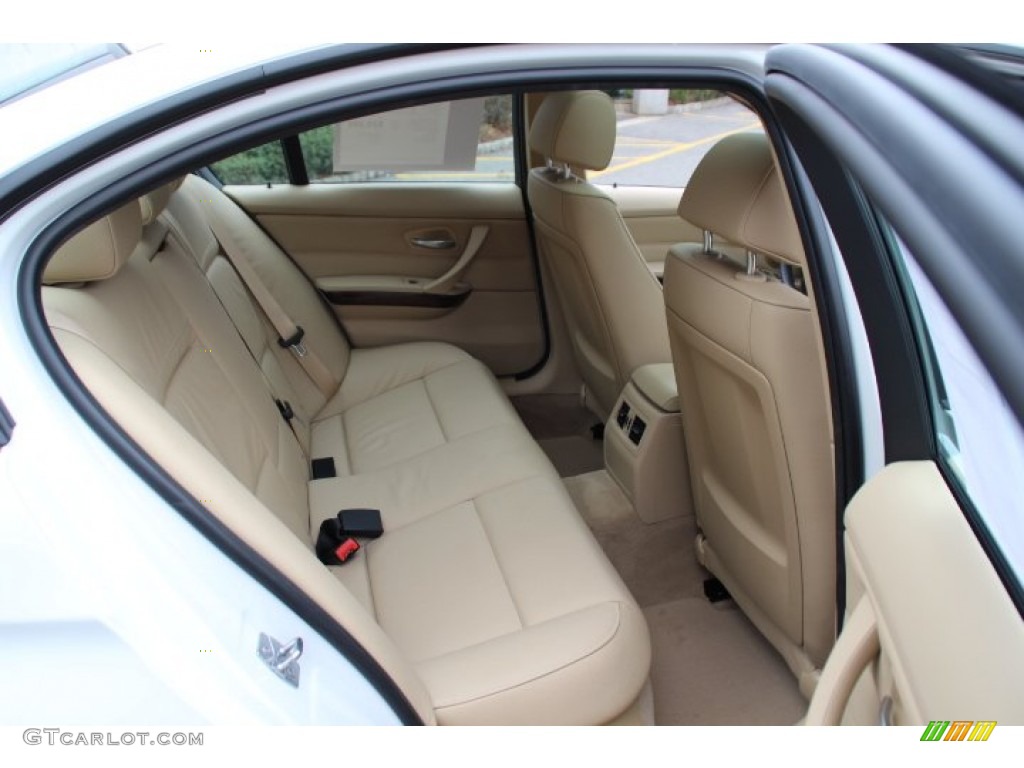 2010 3 Series 328i xDrive Sedan - Alpine White / Beige photo #24