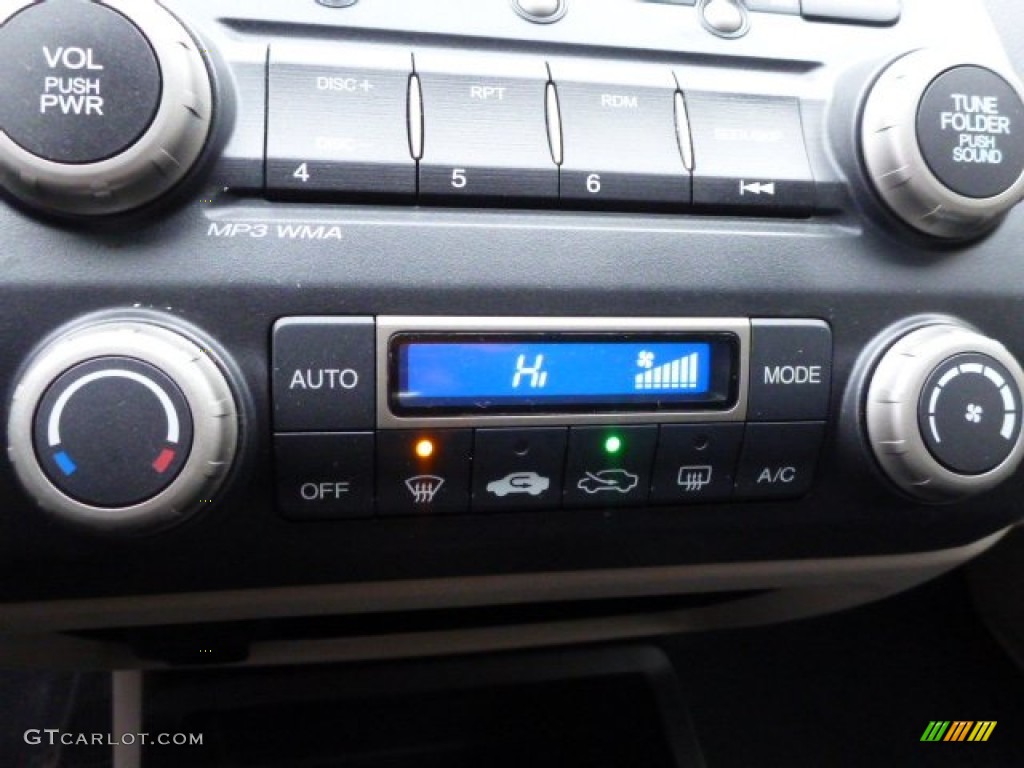 2008 Honda Civic Hybrid Sedan Controls Photos