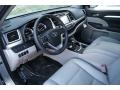 Ash Interior Photo for 2014 Toyota Highlander #89318168