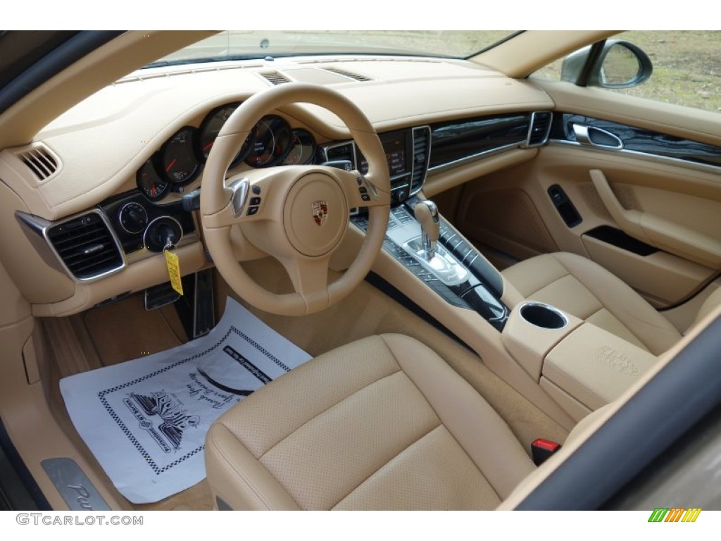 Luxor Beige Interior 2011 Porsche Panamera 4 Photo #89320106