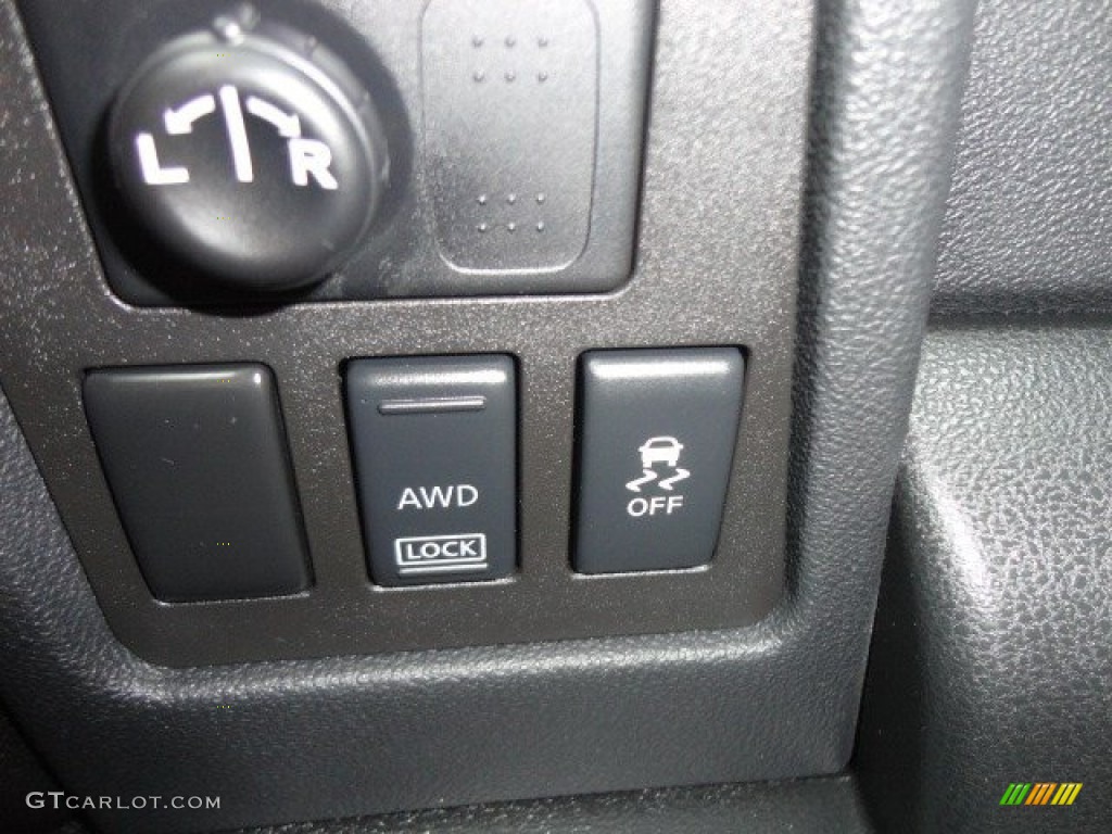 2011 Rogue S AWD - Platinum Graphite / Black photo #13