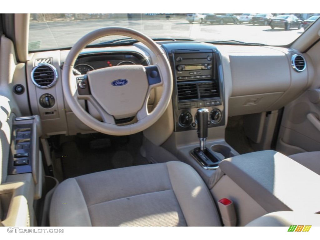 2007 Ford Explorer XLT 4x4 Interior Color Photos