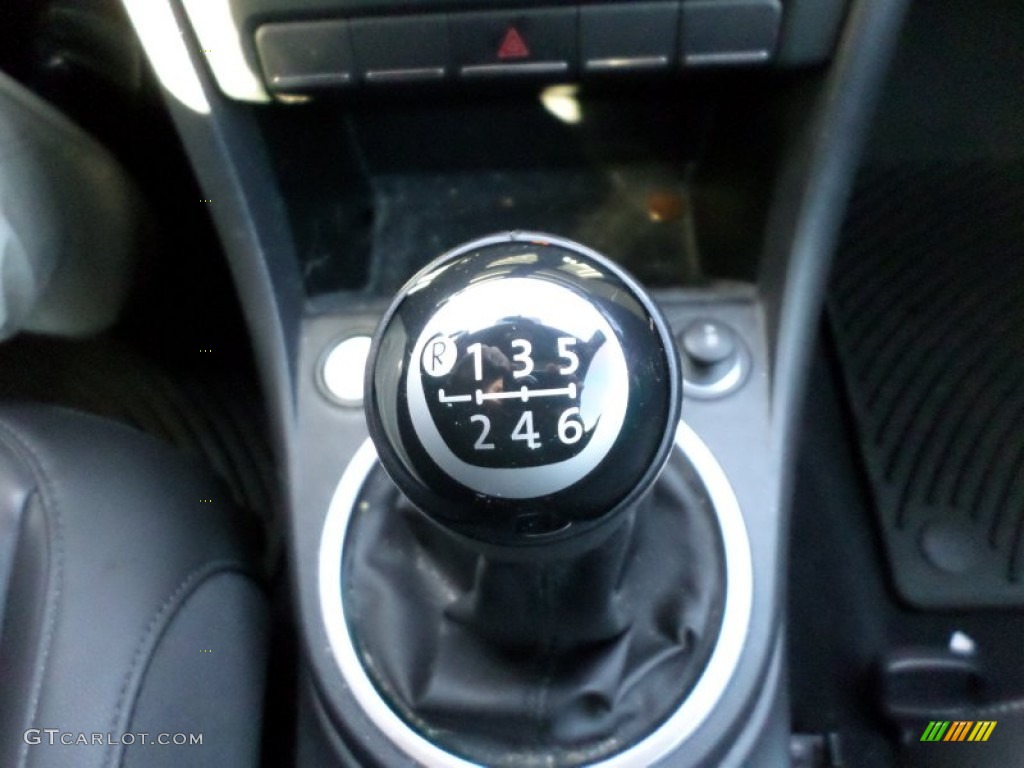 2013 Volkswagen Beetle Turbo 6 Speed Manual Transmission Photo #89322680