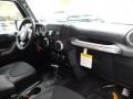 Black - Wrangler Unlimited Sahara 4x4 Photo No. 11
