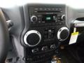 Black - Wrangler Unlimited Sahara 4x4 Photo No. 19