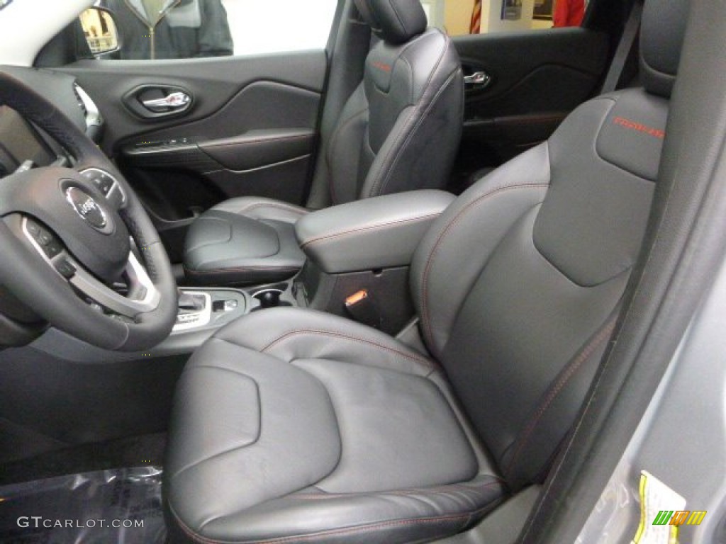 2014 Jeep Cherokee Trailhawk 4x4 Front Seat Photo #89324042
