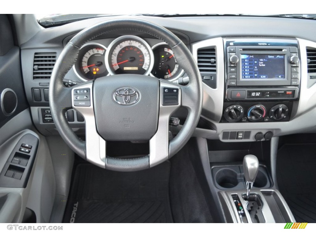 2013 Toyota Tacoma Double Cab Dashboard Photos