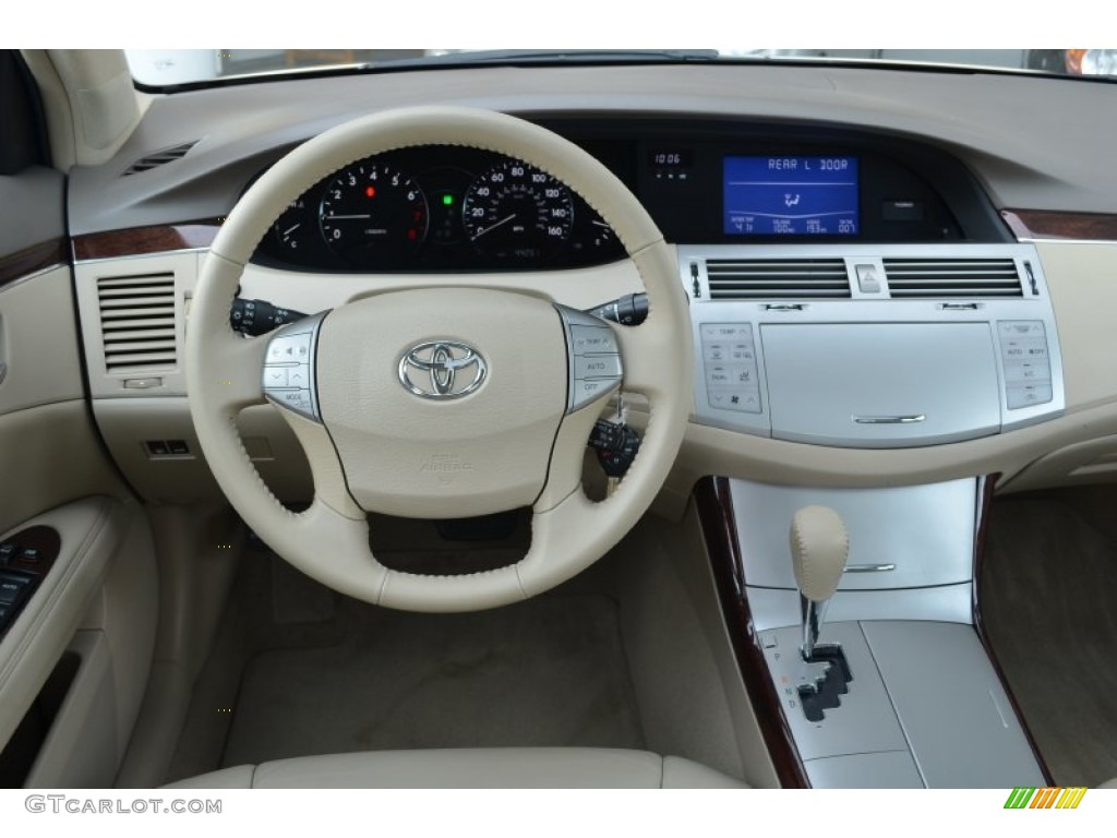2009 Toyota Avalon XLS Dashboard Photos