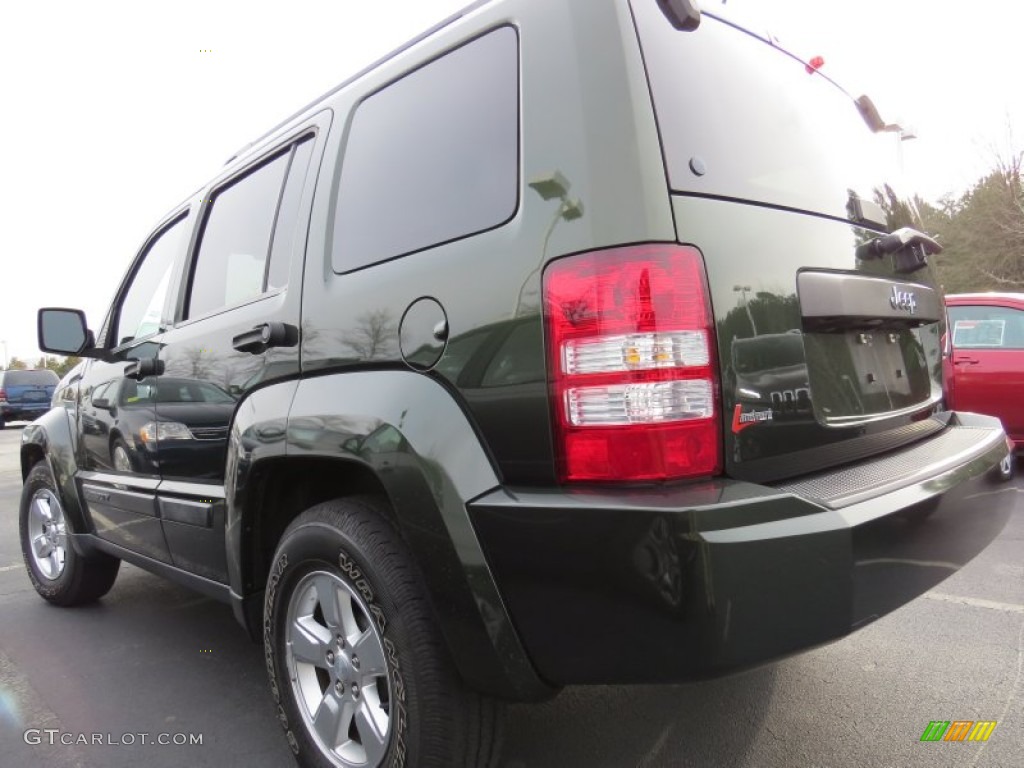2011 Liberty Sport - Natural Green Metallic / Dark Slate Gray photo #2