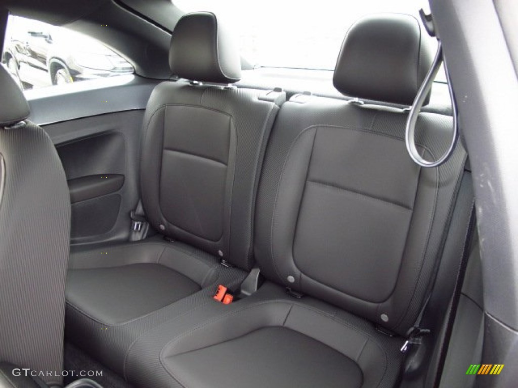 2014 Volkswagen Beetle 2.5L Rear Seat Photo #89327279