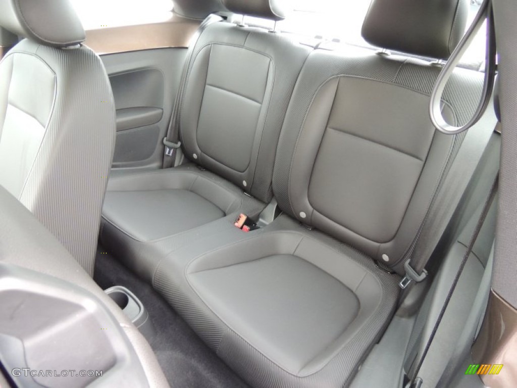 2012 Volkswagen Beetle 2.5L Rear Seat Photo #89329932