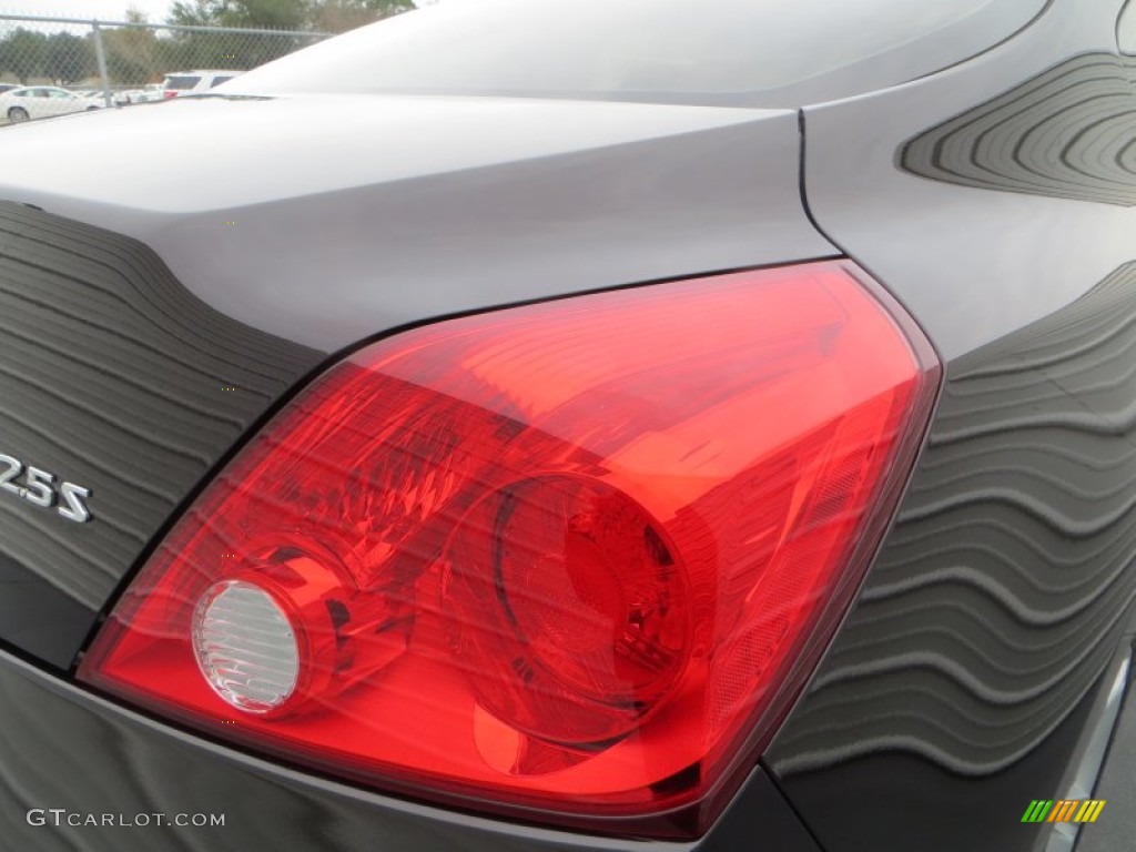 2012 Altima 2.5 S Coupe - Crimson Black / Charcoal photo #16