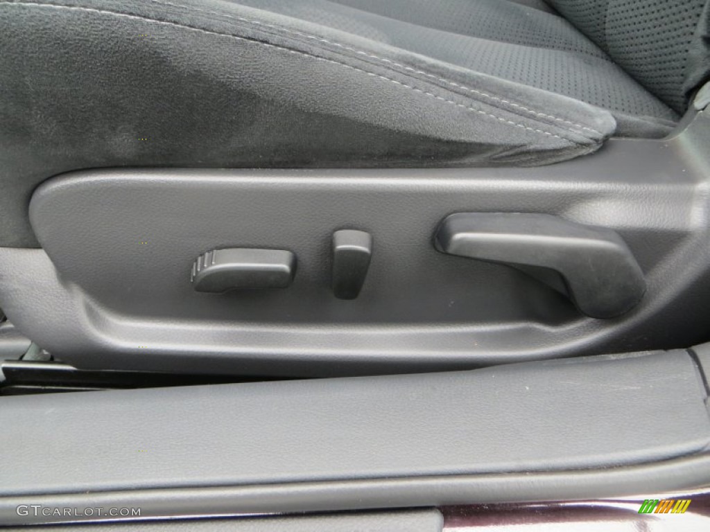 2012 Altima 2.5 S Coupe - Crimson Black / Charcoal photo #31