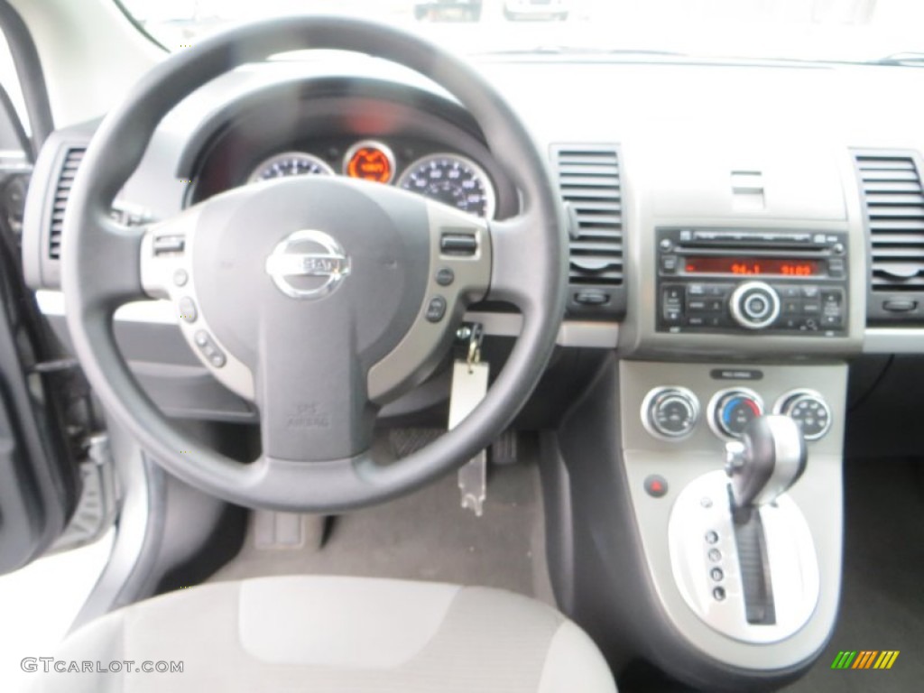 2012 Sentra 2.0 S - Magnetic Gray Metallic / Charcoal photo #33