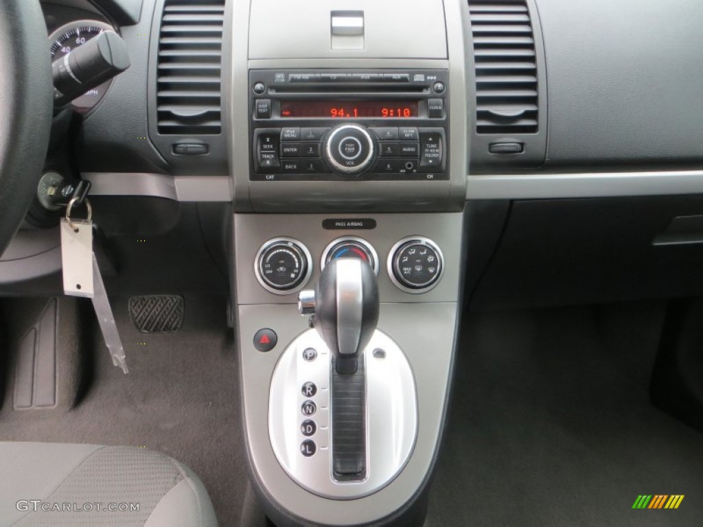 2012 Sentra 2.0 S - Magnetic Gray Metallic / Charcoal photo #34
